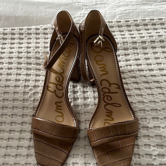 Sam Edelman Leather Yaro Block Sandals - Picture 1 of 5
